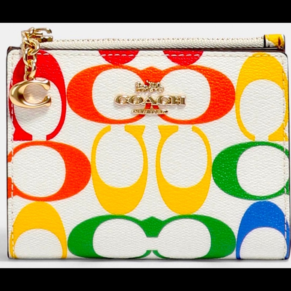 Coach Snap Card Case in Rainbow 🌈 Signature Canva